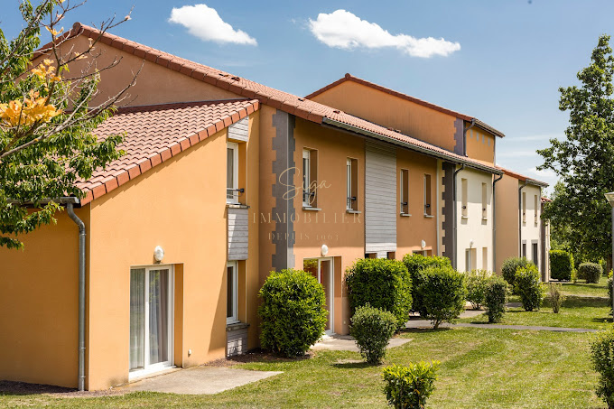 INVESTISSEMENT LMNP!! GRAND T4 en duplex avec parking et bal
